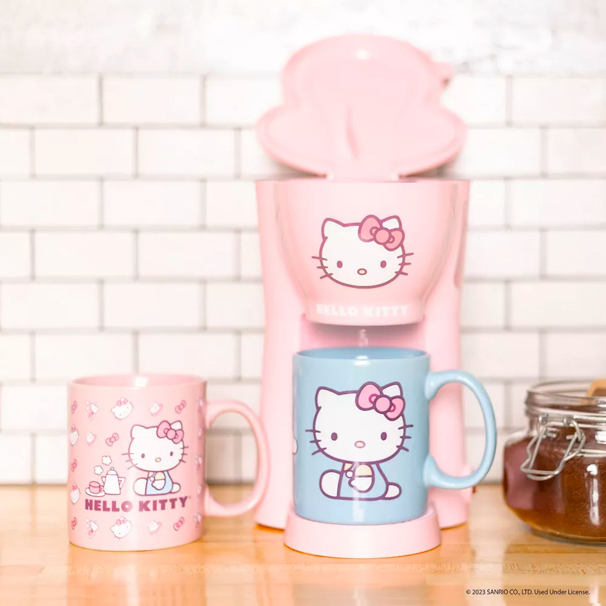 Sanrio Hello Kitty Holiday Glass Mug with Lid & Spoon