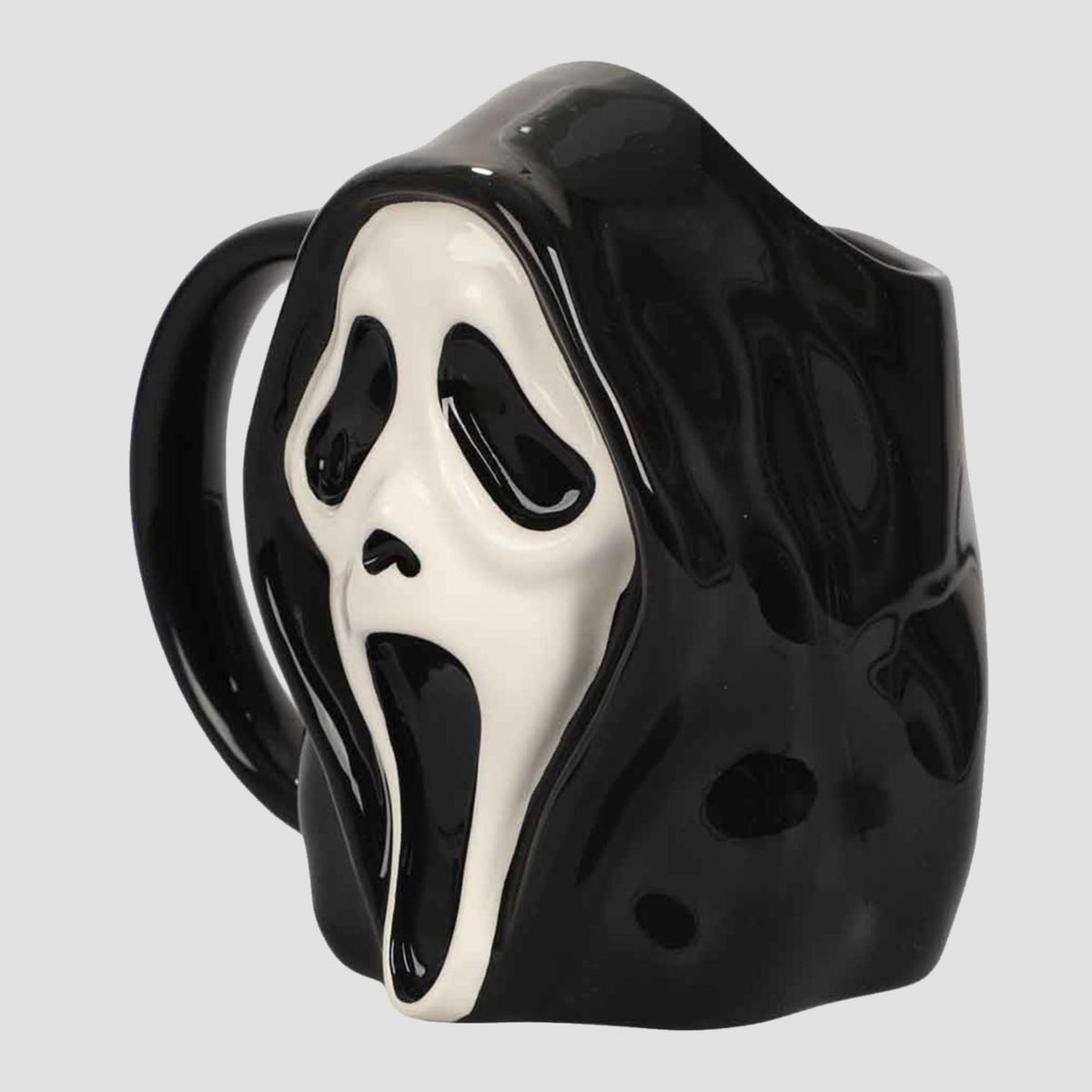 http://mycollectorsoutpost.com/cdn/shop/products/ghostface-scream-sculpted-17-oz-ceramic-mug2_1200x1200.jpg?v=1681336006