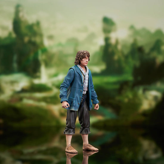 Pippin Lord of the Rings Diamond Select Action Figure