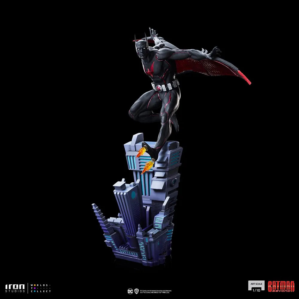 Batman Beyond 1/10 Art Scale Statue by Iron Studios