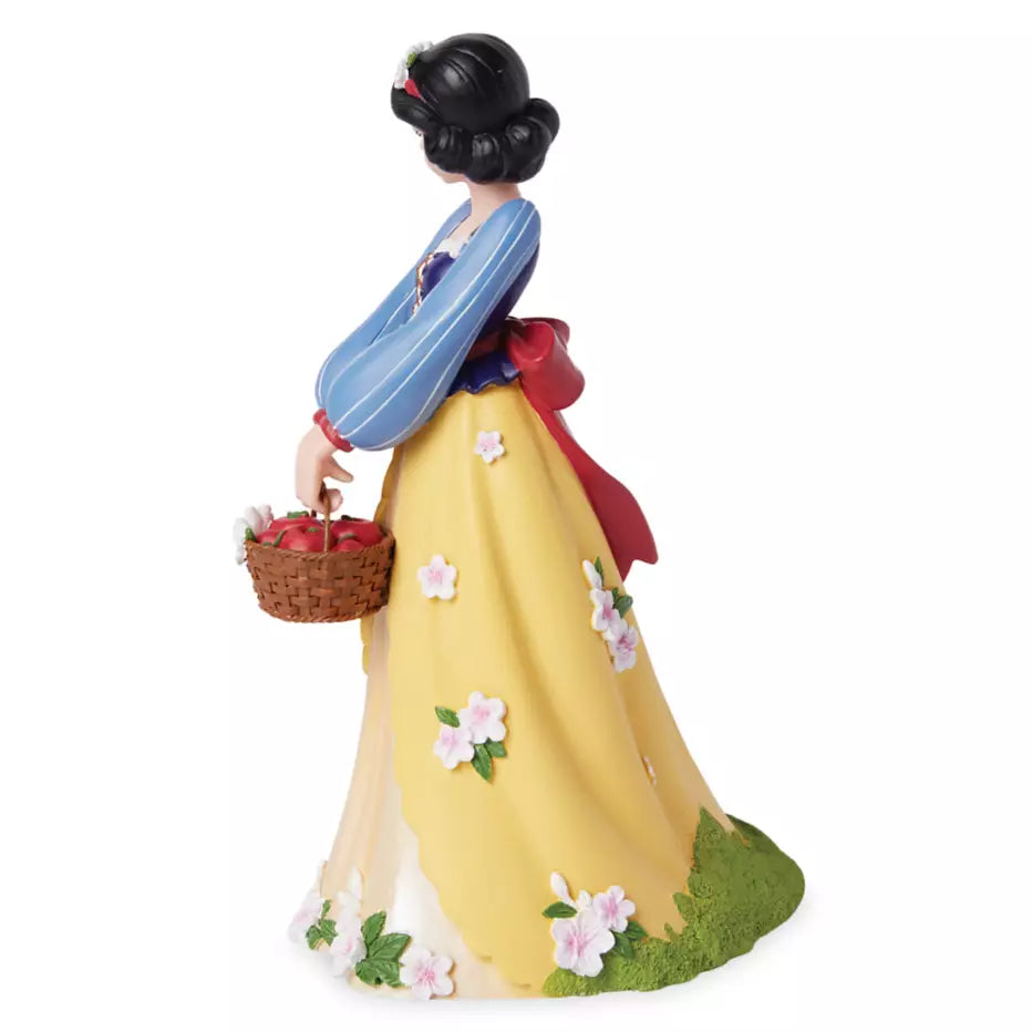 Disney Showcase Snow White Botanical Collection Statue