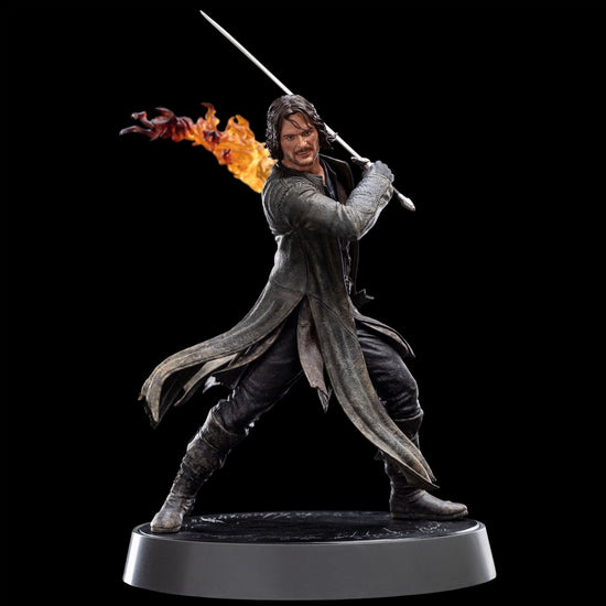 Aragorn (The Lord of the Rings) Figures of Fandom Statue by Weta Workshop