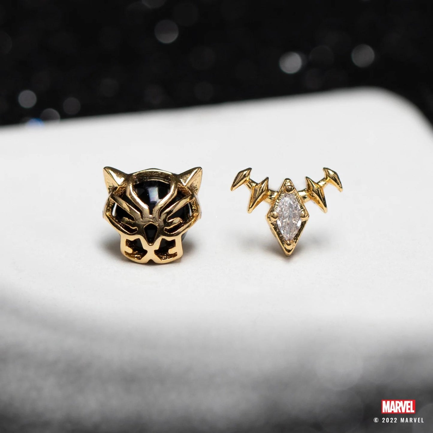 Load image into Gallery viewer, Black Panther Mask &amp;amp; Necklace Symbol (Marvel) Mismatch Stud Earrings
