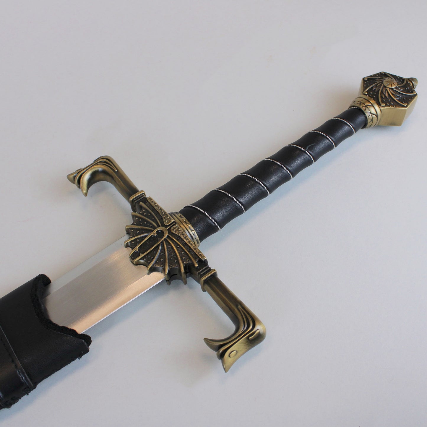 Blackfyre (House of the Dragon) Sword of King Viserys Steel Prop Replica