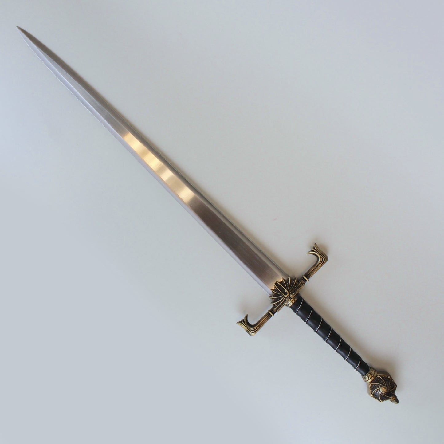 Blackfyre (House of the Dragon) Sword of King Viserys Steel Prop Replica