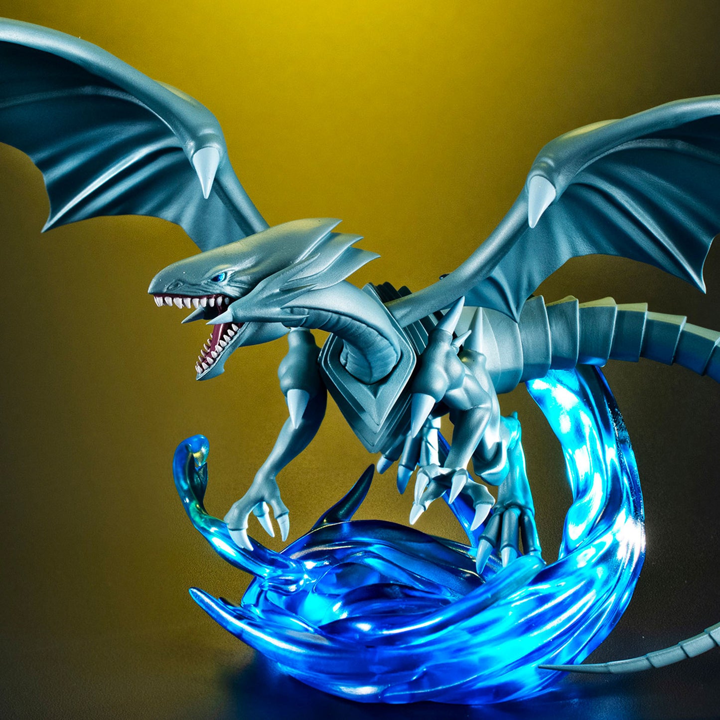 Blue-Eyes White Dragon (Yu-Gi-Oh!) Monsters Chronicle Statue