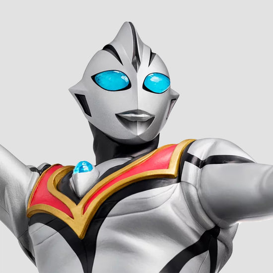 Load image into Gallery viewer, Evil Tiga (Ultraman) Darkness Hero&amp;#39;s Brave Statue
