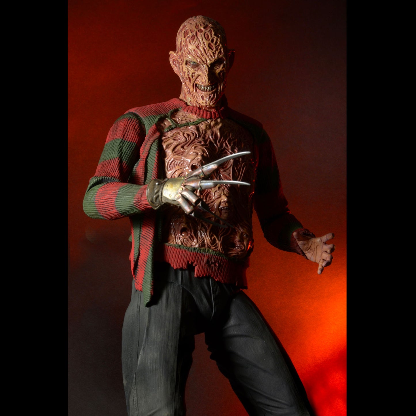 Freddy Krueger (A Nightmare on Elm Street Part 3: Dream Warriors) NECA 1:4 Scale Action Figure