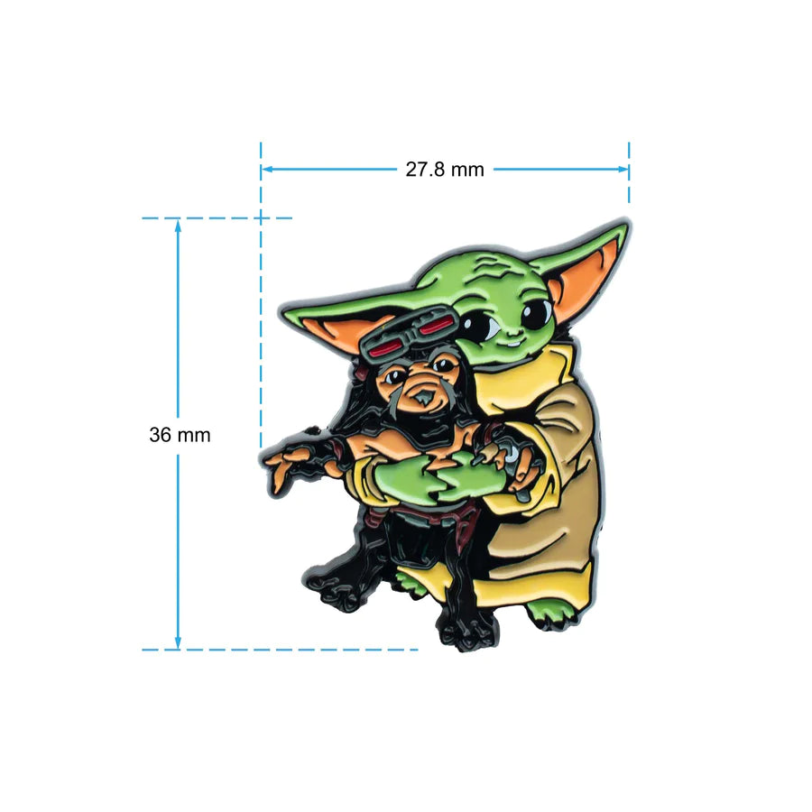 Load image into Gallery viewer, Grogu &amp;amp; Babu Frik Hug (Star Wars: The Mandalorian) Chibi Enamel Pin

