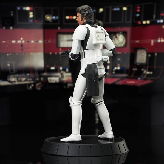 Han Solo Stormtrooper Disguise (Star Wars: A New Hope) 1:6 Scale Premier Collection Statue