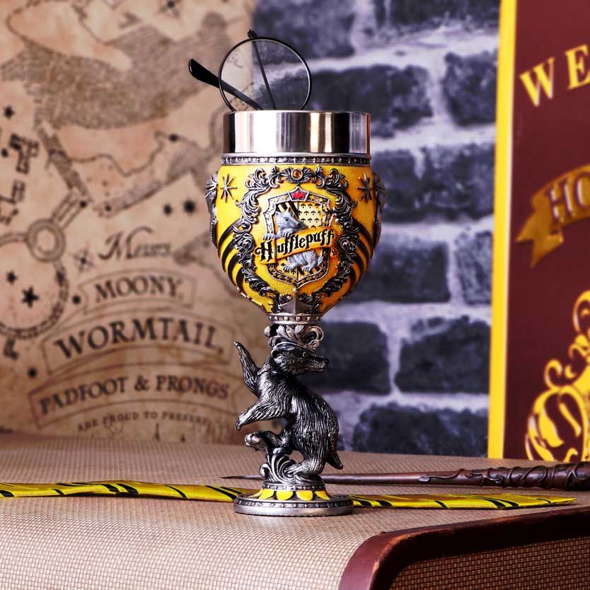 Harry Potter Hufflepuff Crest Collectible Sculpted Goblet by Nemesis Now