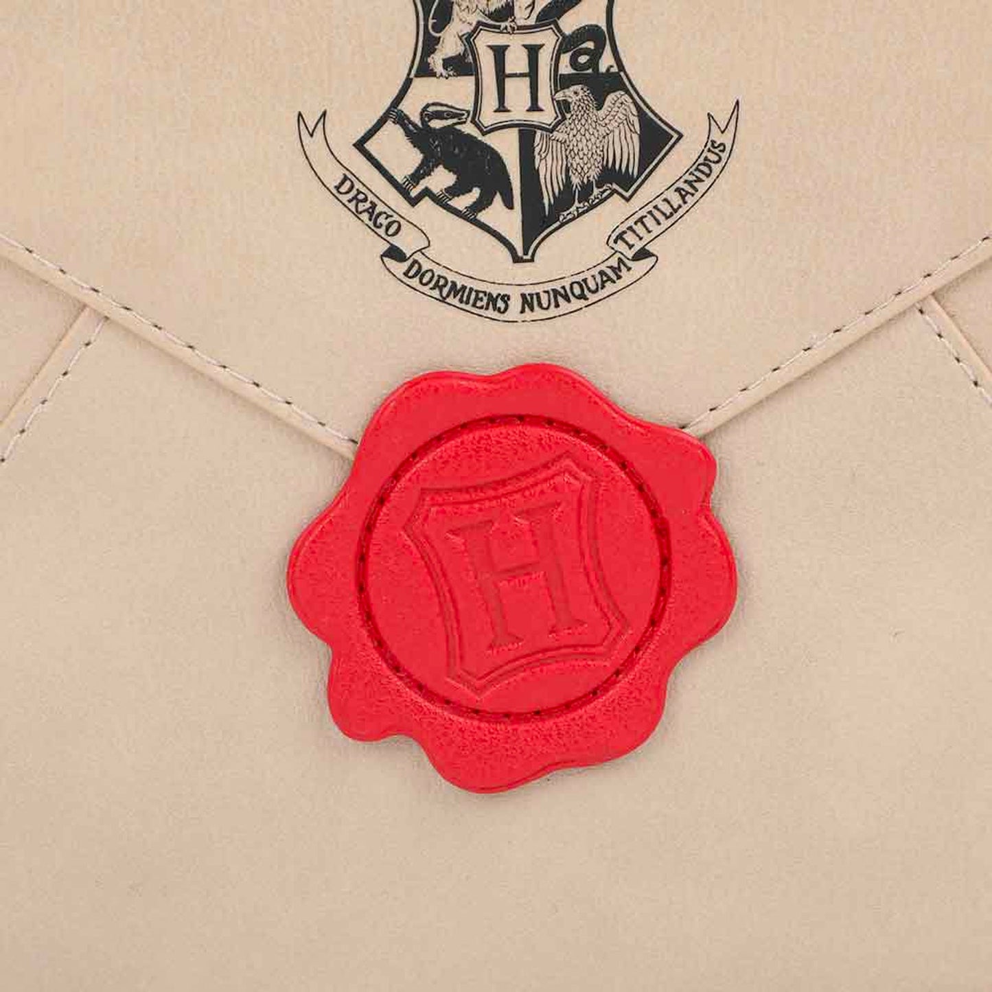 Hogwarts Envelope (Harry Potter) Zipper Travel Pouch