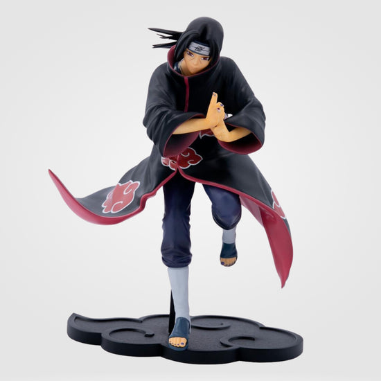 Itachi Uchiha (Naruto Shippuden) Super Figure Collection Statue
