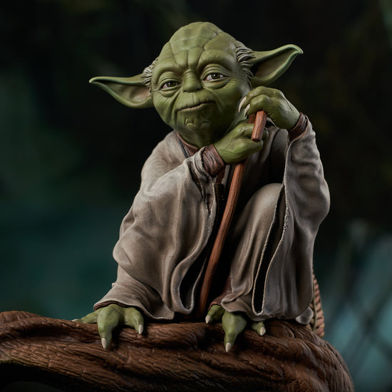 Master Yoda (Star Wars: The Empire Strikes Back) Milestones Statue by Gentle Giant