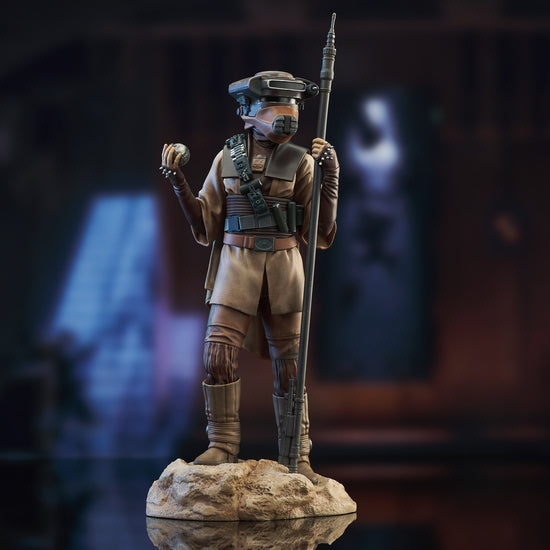 Load image into Gallery viewer, Leia Organa in Boushh Disguise (Star Wars: Return of the Jedi) 1:7 Scale Premier Collection Statue
