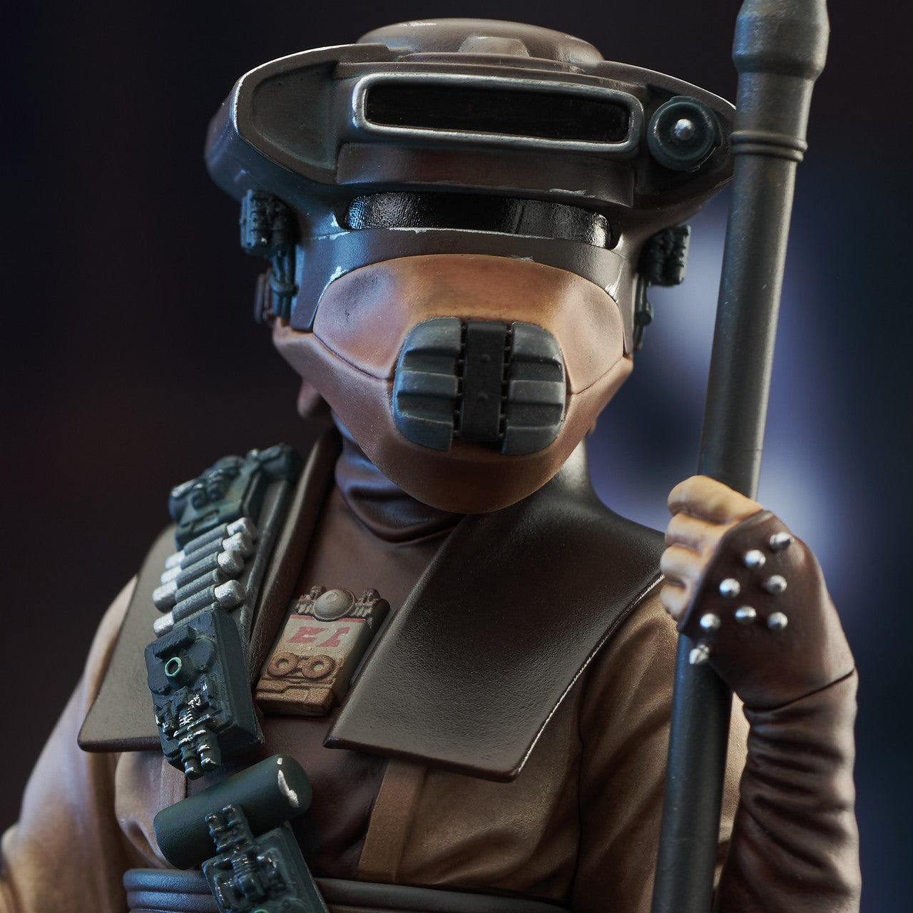 Load image into Gallery viewer, Leia Organa in Boushh Disguise (Star Wars: Return of the Jedi) 1:7 Scale Premier Collection Statue
