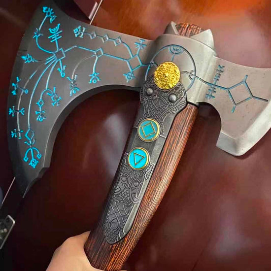 Leviathan Axe of Kratos (God of War) Collector's Blacklight Full-Scale Metal Prop Replica