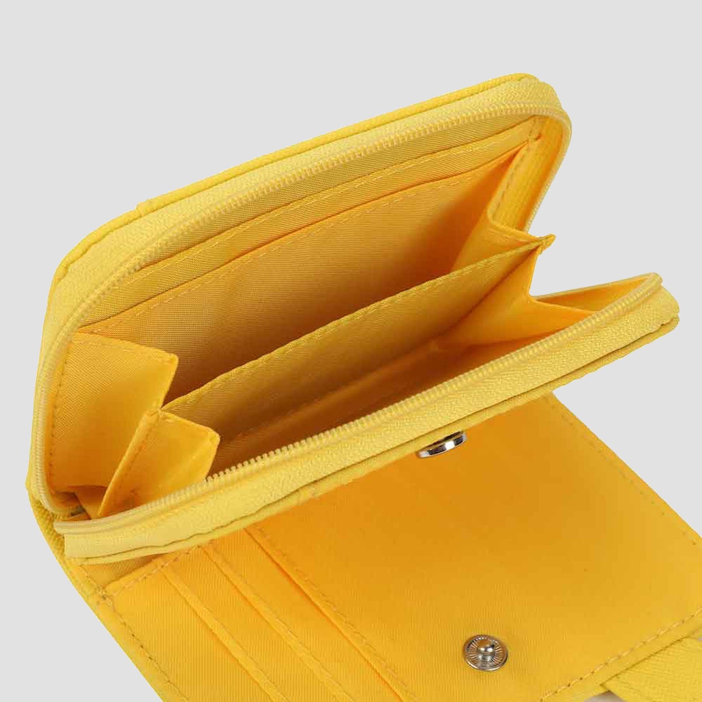 Pikachu (Pokemon) Zip Around Wallet