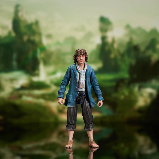 Pippin Lord of the Rings Diamond Select Action Figure