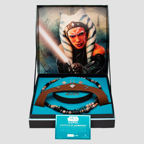Star Wars: Ahsoka Faux Leather Crown & Beaded Necklace Cosplay Box Set