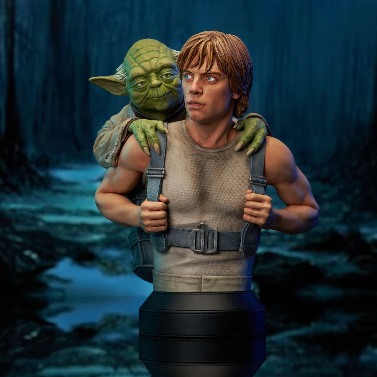 Star Wars: The Empire Strikes Back Luke & Yoda 1/6 Scale Mini Bust