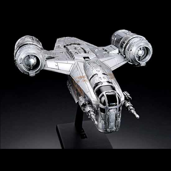 The Razor Crest (Silver Coating Ver.) Star Wars: The Mandalorian Model Kit