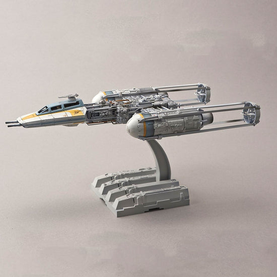 Y-Wing Starfighter (Star Wars: A New Hope) 1:72 Scale Model Kit