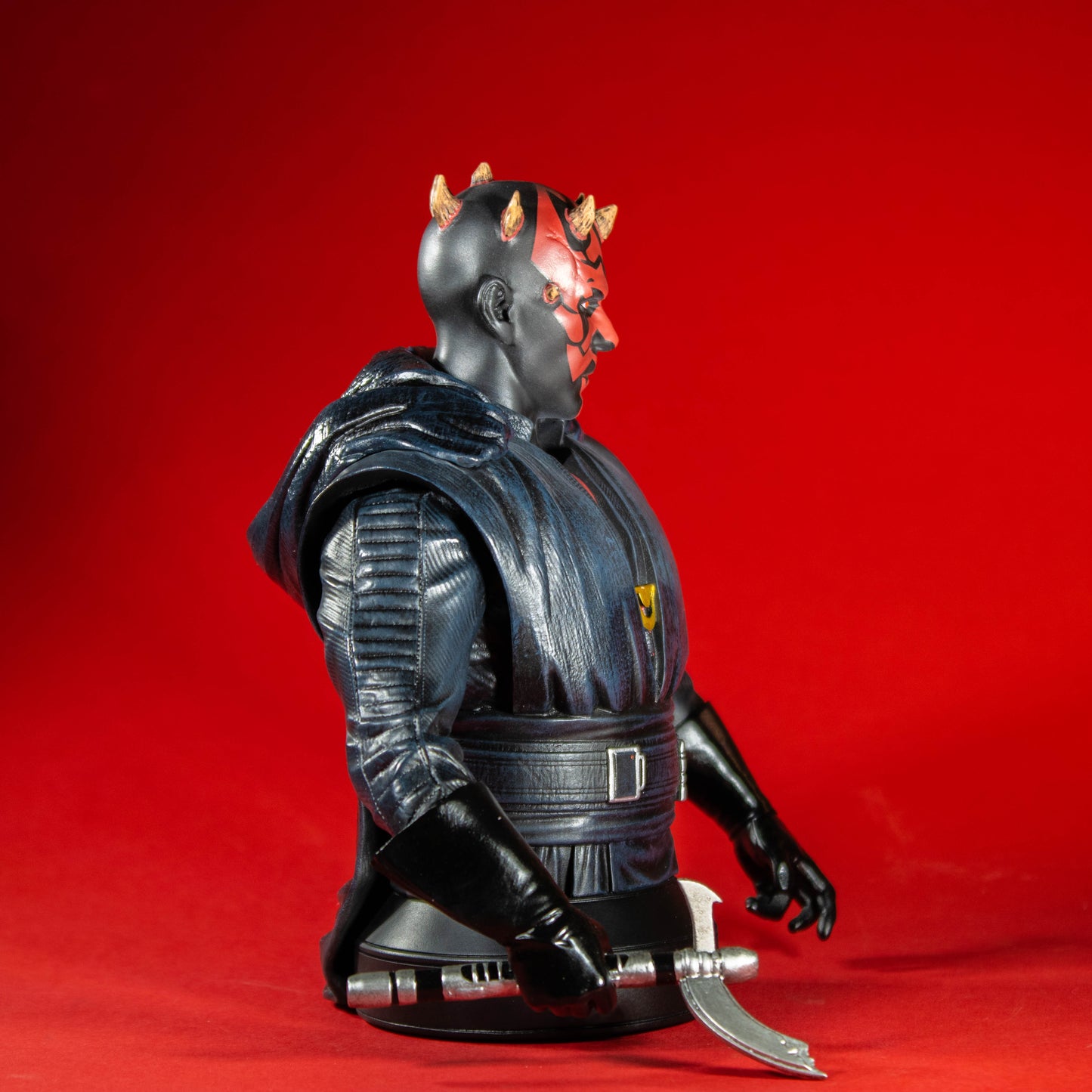 Load image into Gallery viewer, Darth Maul Crimson Dawn (Solo: A Star Wars Story) 1/6th Scale Resin Mini Bust
