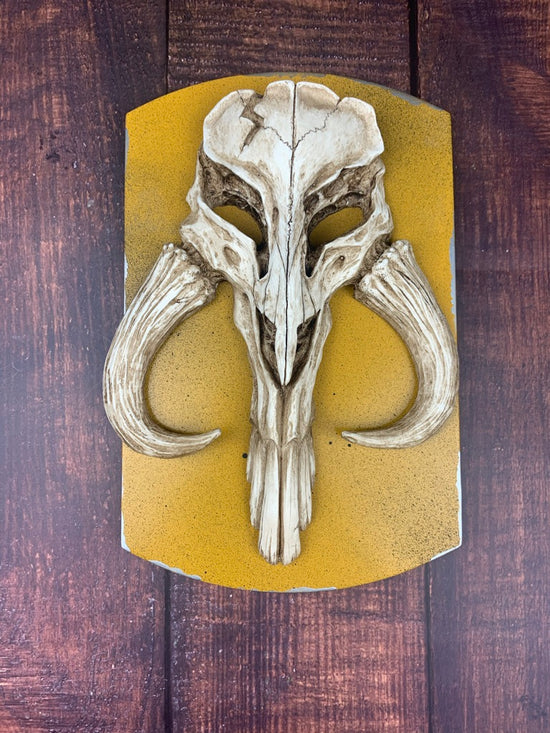 Mythosaur Skull (Star Wars: The Mandalorian ) 11" Wall Plaque