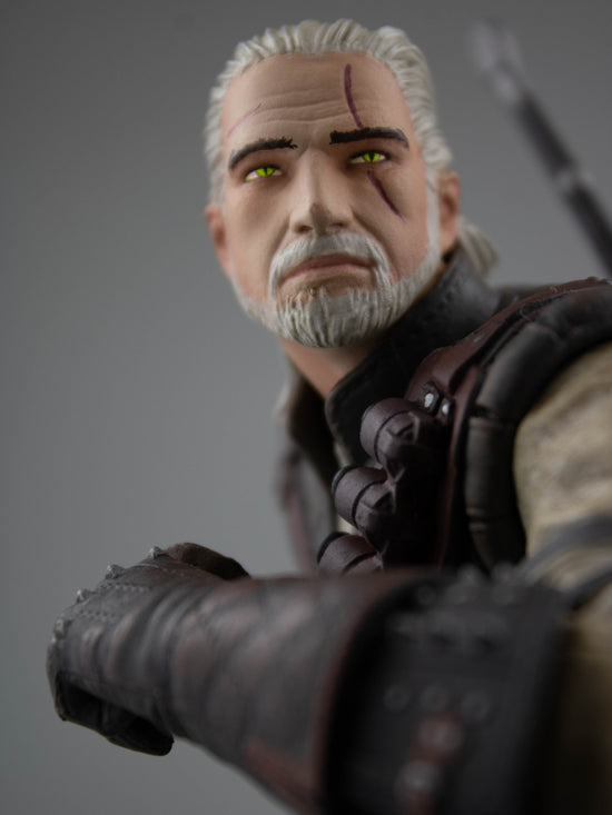 Load image into Gallery viewer, Geralt of Rivia (Manticore Armor) The Witcher: Wild Hunt Statue
