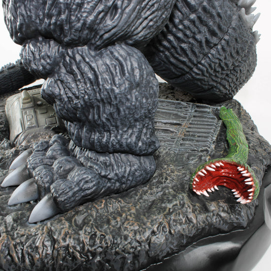 Godzilla vs. Biollante 1989 Premium Scale Statue