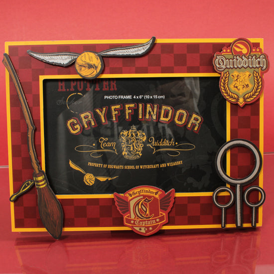 Load image into Gallery viewer, Gryffindor Quidditch Team Captain (Harry Potter) Photo Frame

