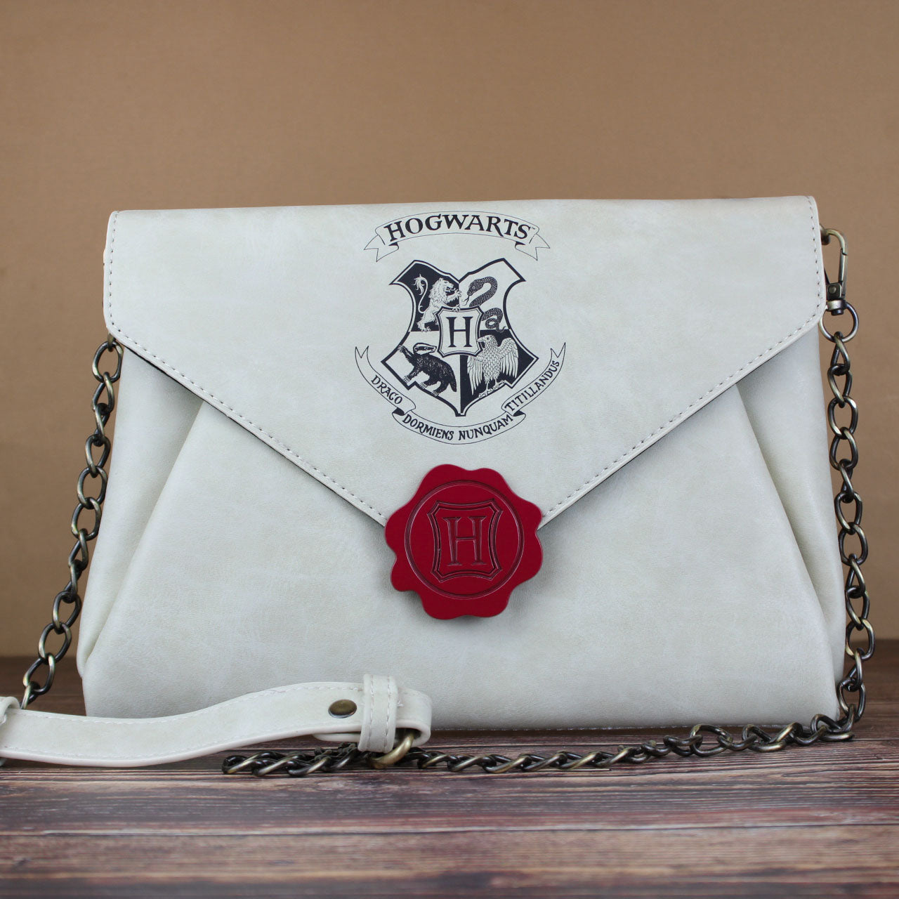 Premium Purse - Hogwarts (Brown) | Harry Potter Accessories | The Shop That  Must Not Be Named