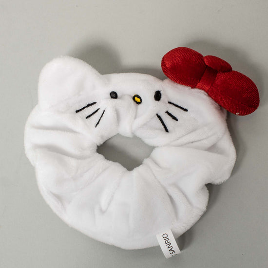 Load image into Gallery viewer, Hello Kitty Scrunchies Set of 3
