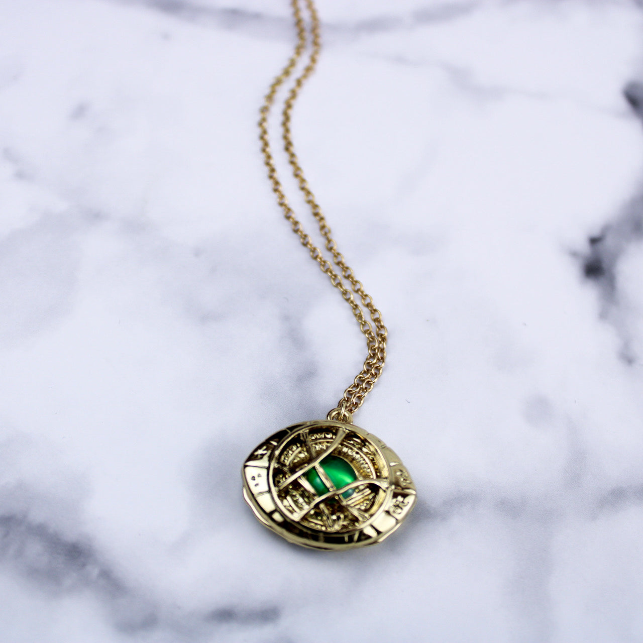 Antique Luminous Doctor Strange Agamotto Eye Pendant Necklace Jewelry Gift  zhangxin | Lazada PH
