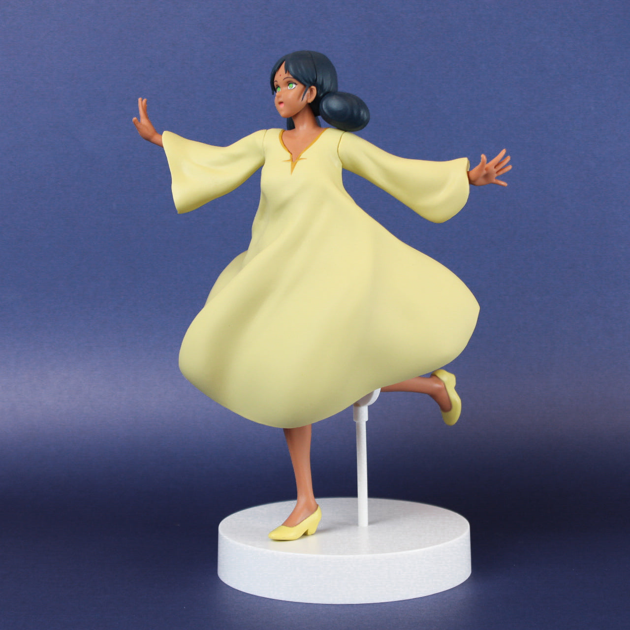 Load image into Gallery viewer, Lalah Sune (Mobile Suit Gundam) Ver. A Prize Statue
