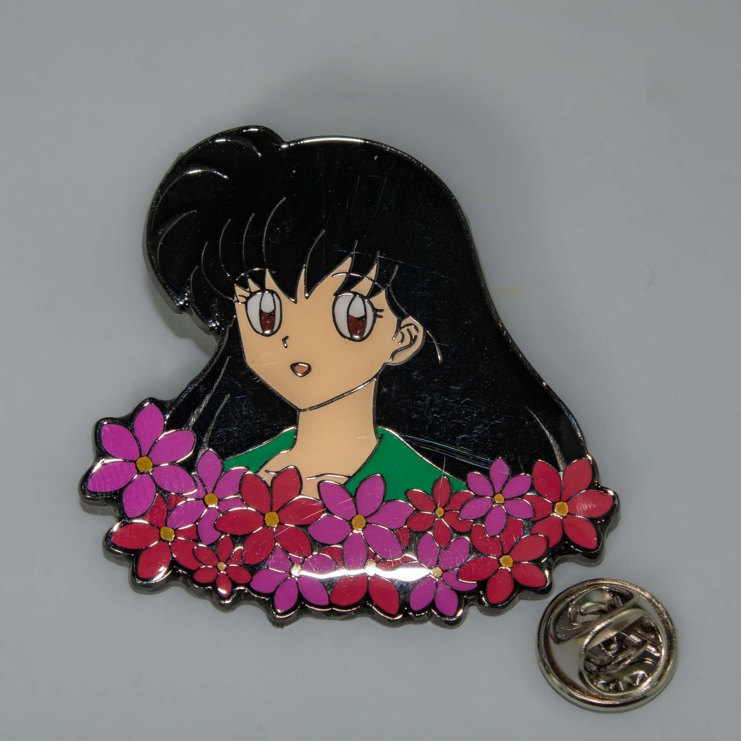 Load image into Gallery viewer, Kagome (InuYasha) Floral Enamel Pin
