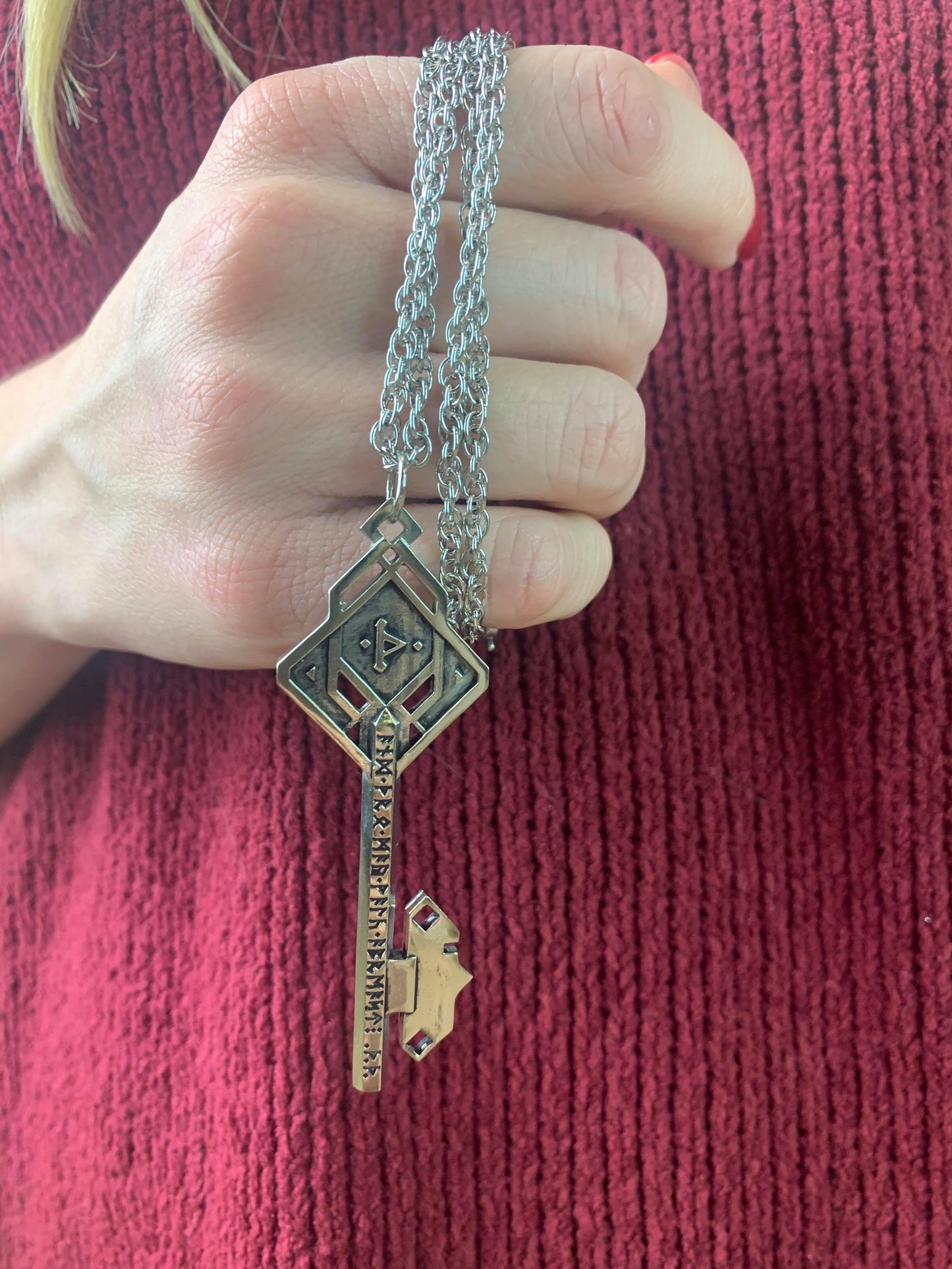 Key to Erebor Bronze Lord of the Rings Necklace