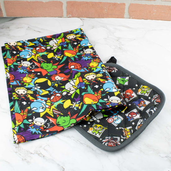 Marvel Chibi Characters 2-Piece Kitchen Tea Towel and Oven Mitt Set