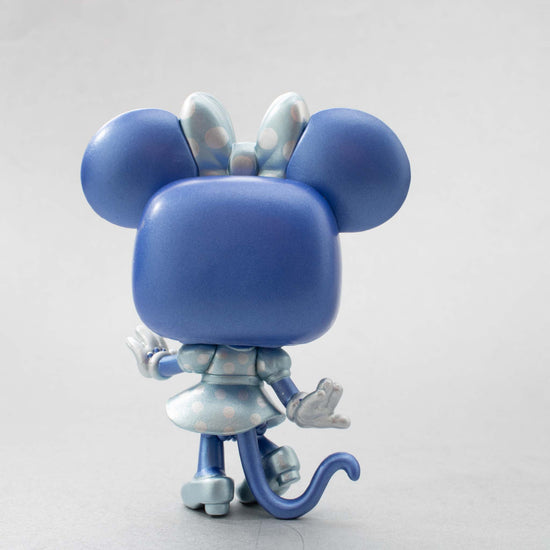 Load image into Gallery viewer, Minnie Mouse (Make-A-Wish Foundation) Special Edition Disney Funko Pop!
