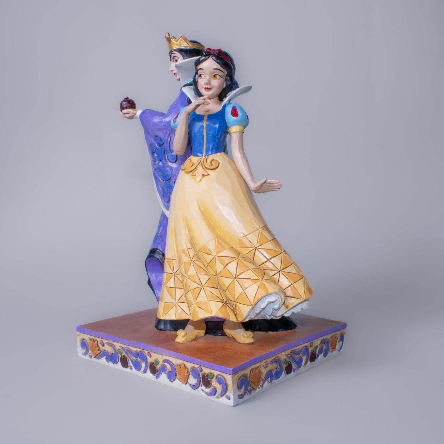 Snow White & The Queen Evil and Innocence Jim Shore Disney Tradition –  Collector's Outpost