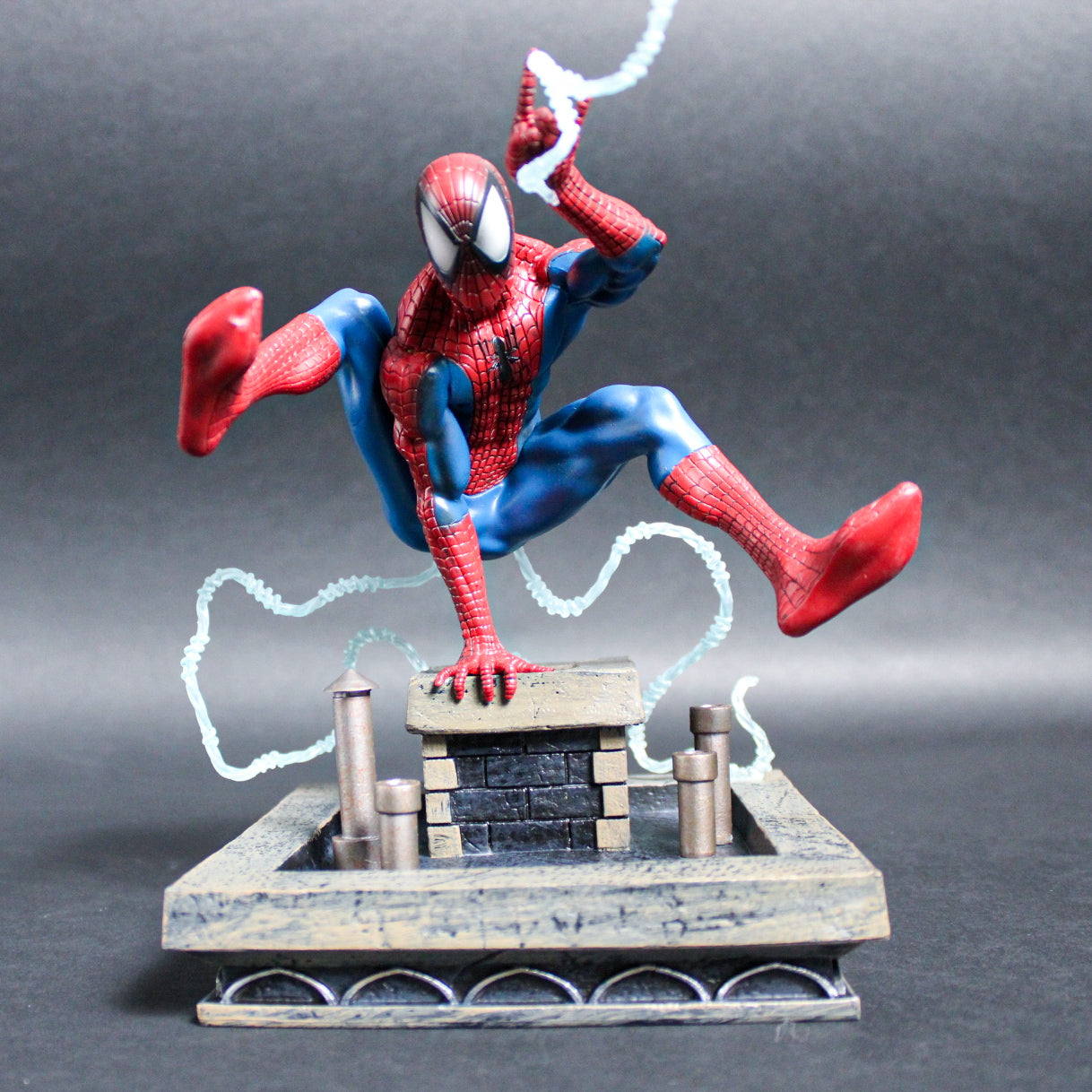Spider-Man (90's Version) Marvel Gallery Statue