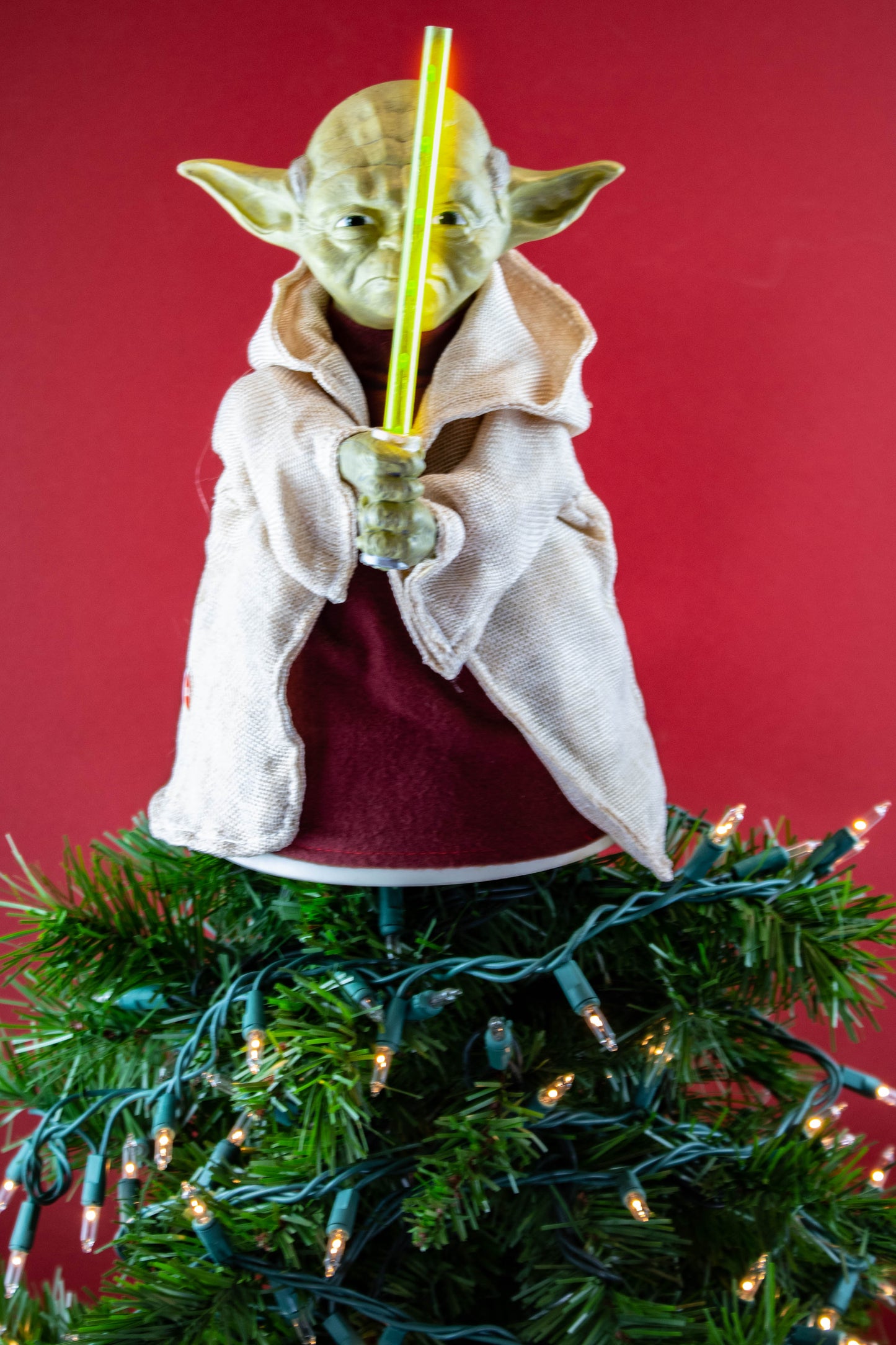 Star Wars Yoda 12" Lighted Tree Topper