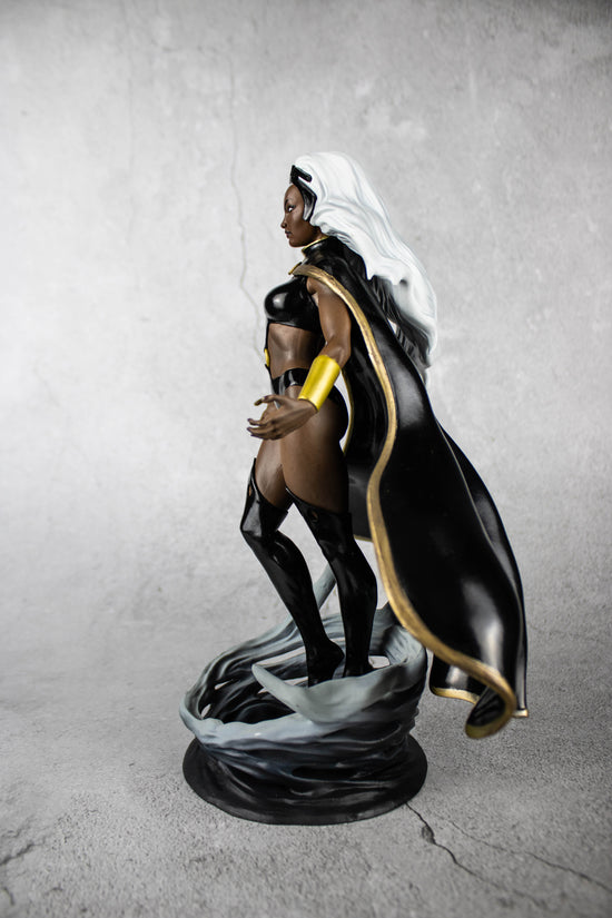 Load image into Gallery viewer, Storm (Comic Ver.) X-Men Marvel Gallery Statue
