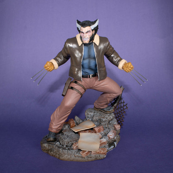 Load image into Gallery viewer, Wolverine Days of Future Past (Marvel) Gallery Statue
