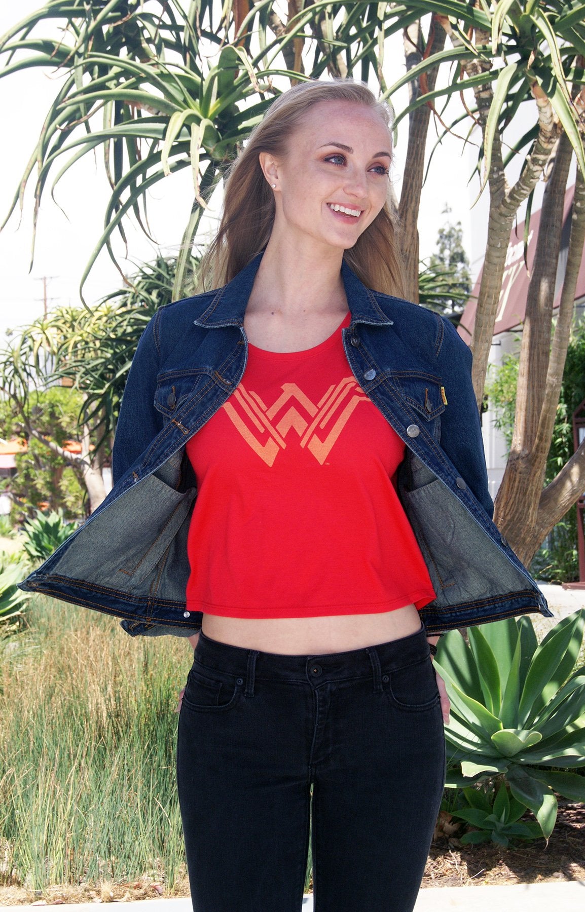 Wonder Woman (DC Comics) Ladies Classic Denim Jacket