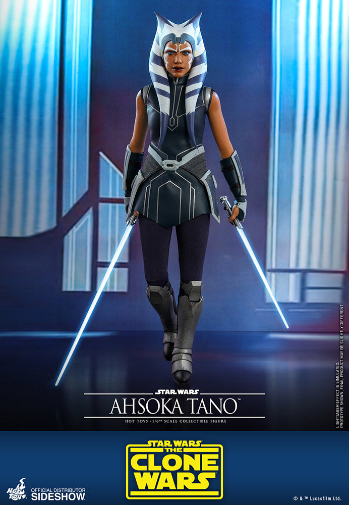 Ahsoka Tano (Star Wars: The Clone Wars) 1/6 Scale Figure by Hot Toys