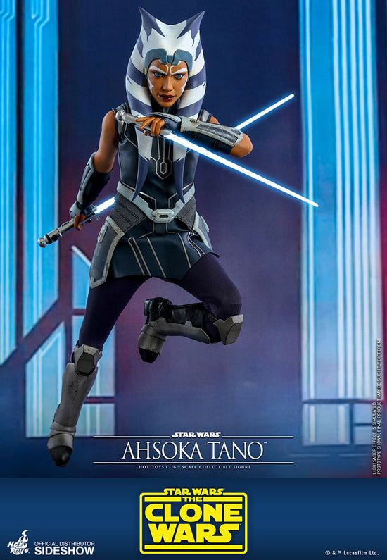 Ahsoka Tano (Star Wars: The Clone Wars) 1/6 Scale Figure by Hot Toys