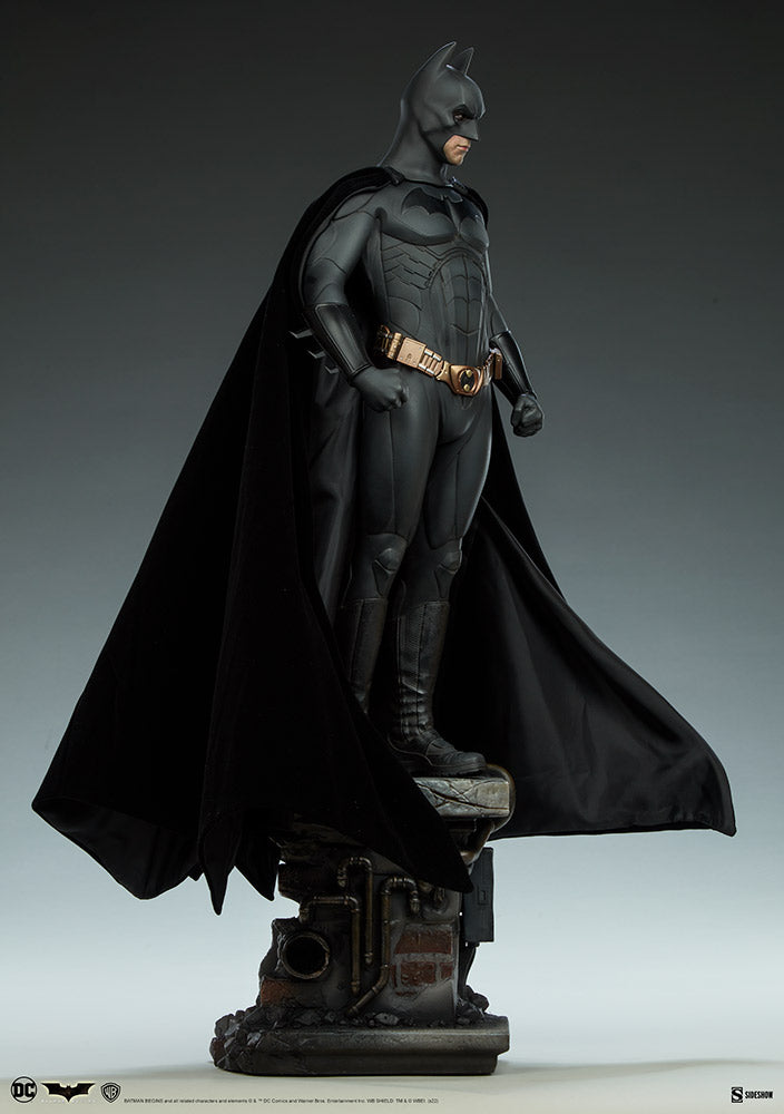 Batman (Batman Begins) DC Comics Premium Format Statue by Sideshow