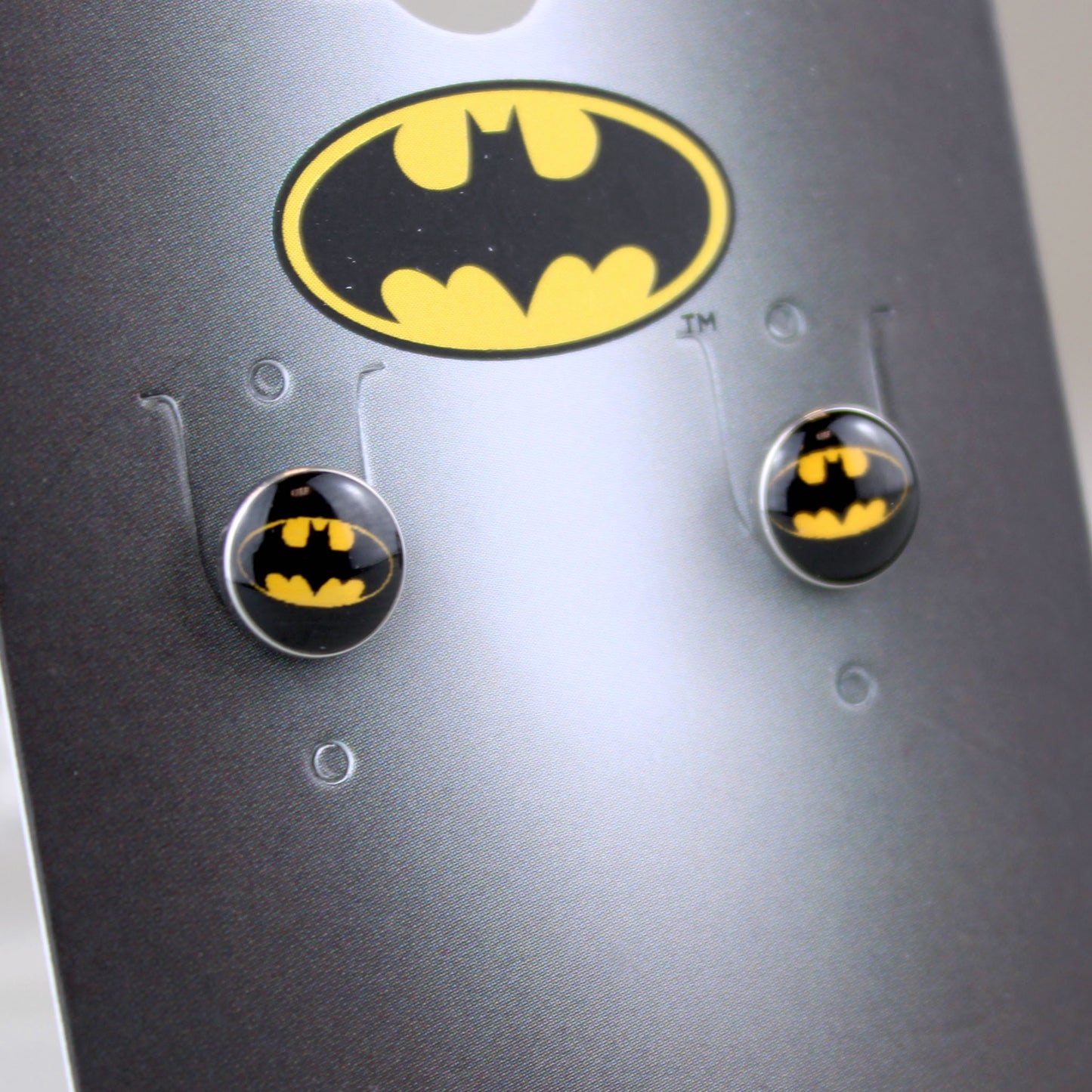 Batman Symbol (DC Comics) Logo Stud Earrings